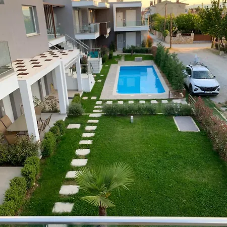 Apartman Paralia - Ofrínio