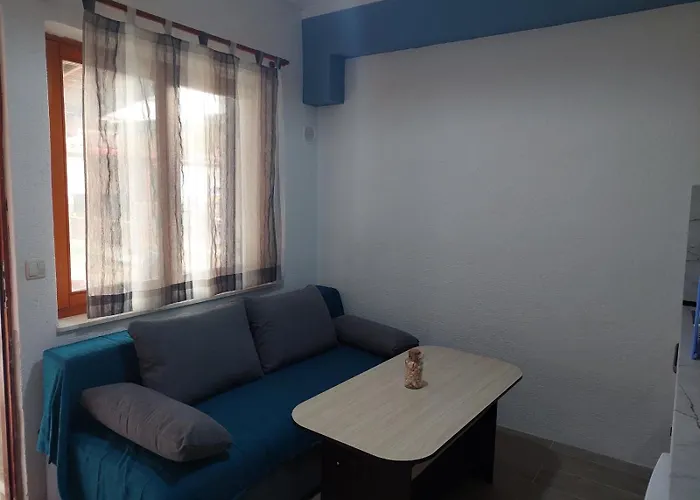 Apartment Paralia - *
